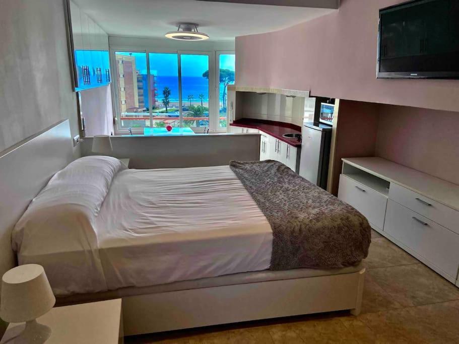 Estudio Con Vistas Al Mar Apartment ลาปีเนดา ภายนอก รูปภาพ